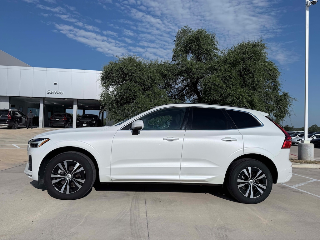 Used 2023 Volvo XC60 B5 AWD Core SUV
