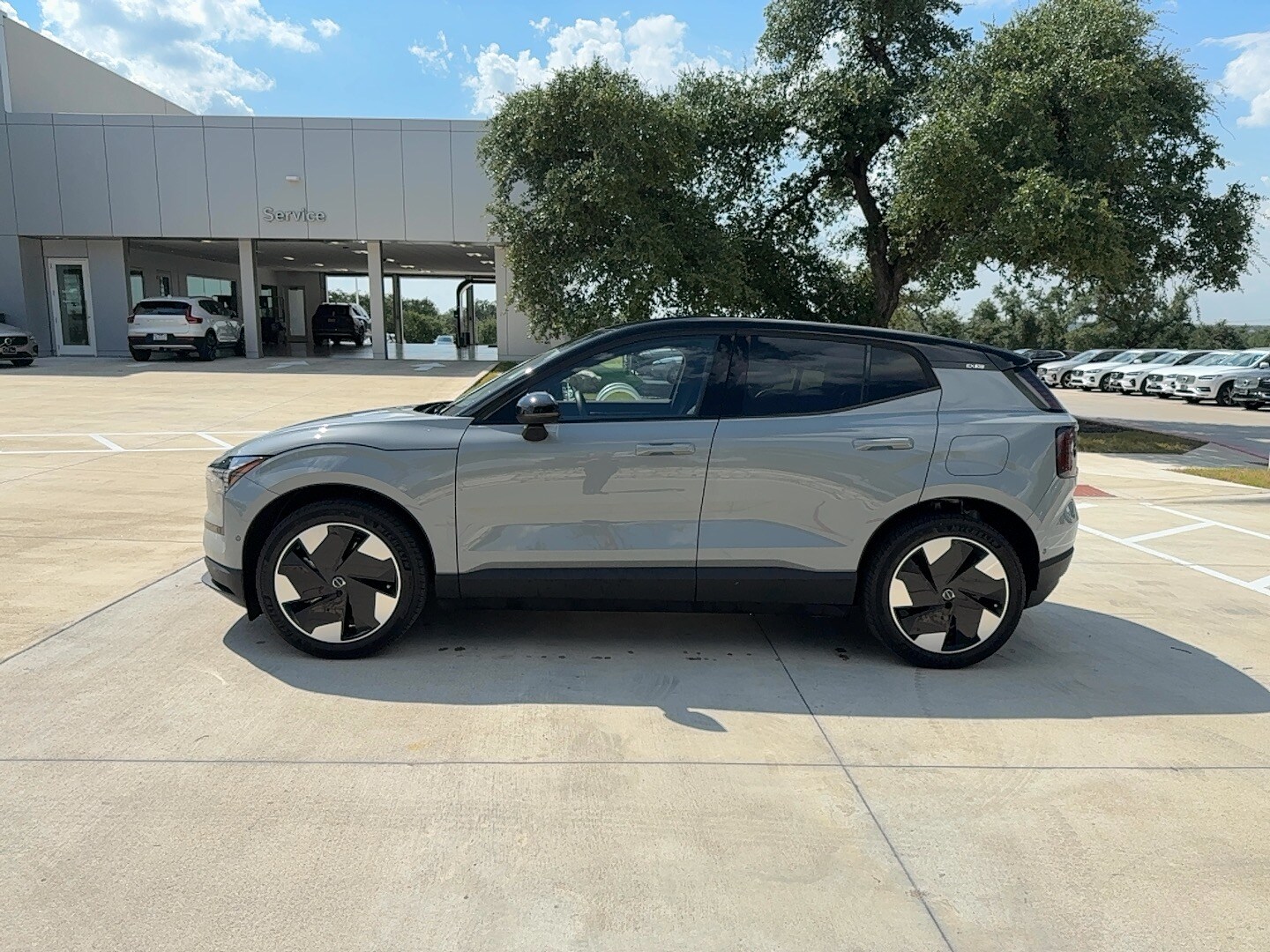 2025 Volvo EX30 Ultra photo 3