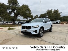 2026 Volvo XC40 B5 Plus AWD SUV