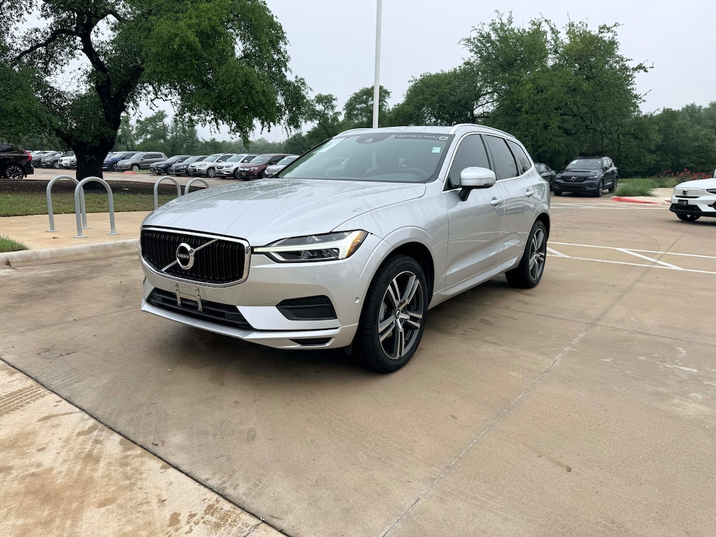 Used 2019 Volvo XC60 T5 Momentum SUV