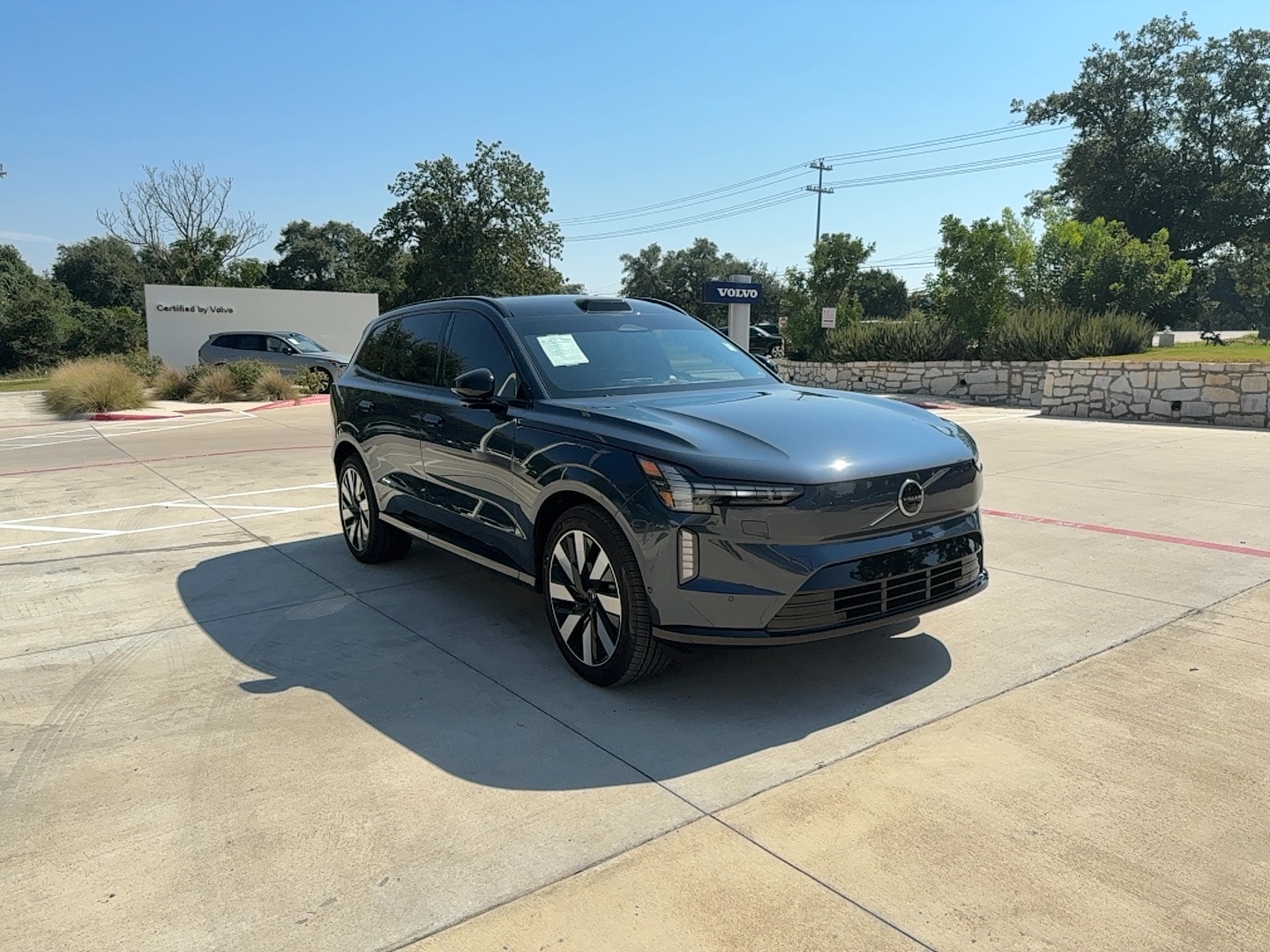 2025 Volvo EX90 Ultra - Photo 8