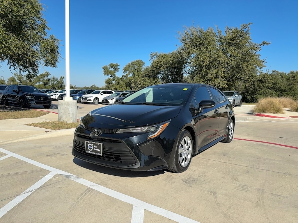 Used 2023 Toyota Corolla LE Sedan