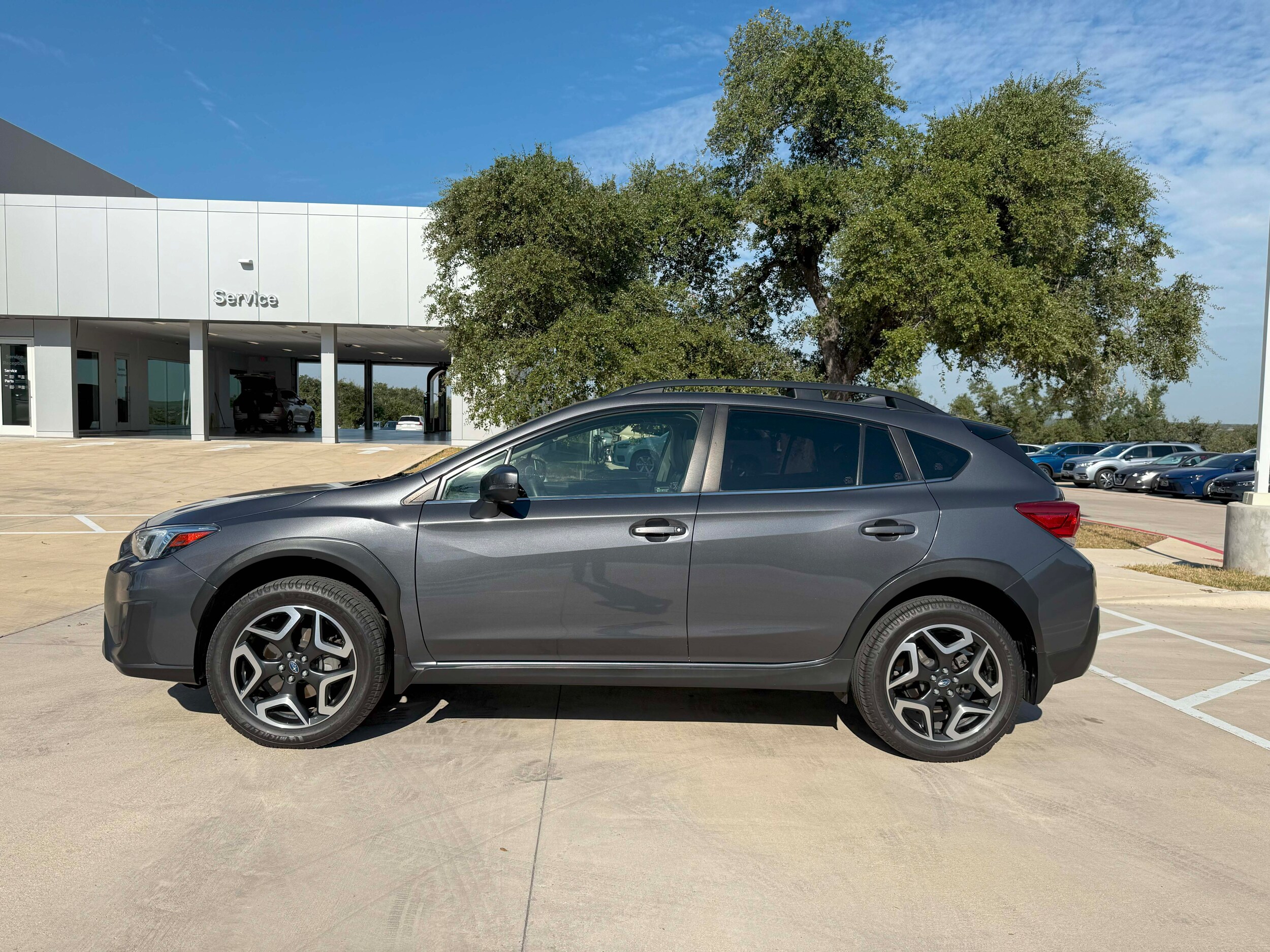 2020 Subaru Crosstrek Limited photo 2