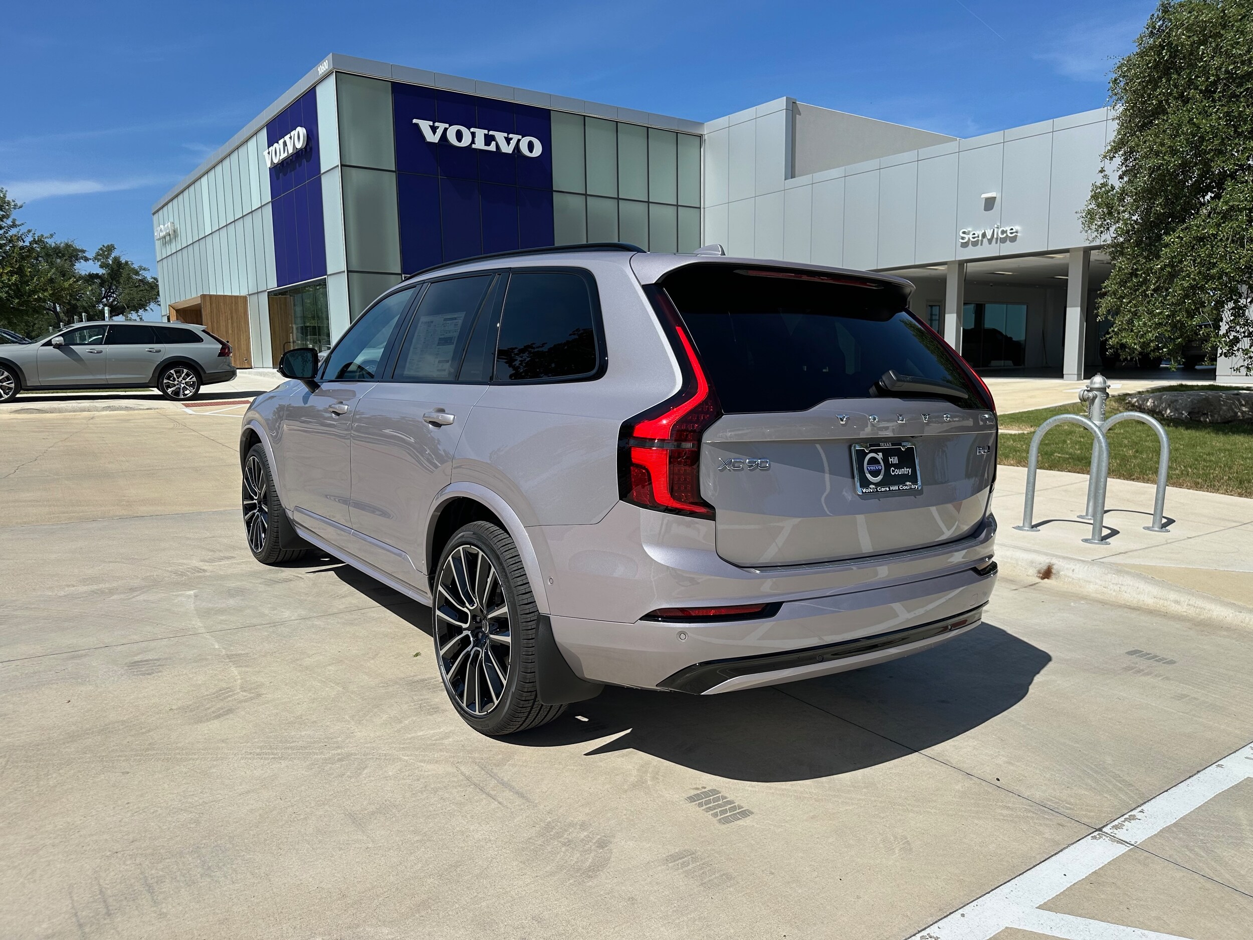 2026 Volvo XC90 photo 2