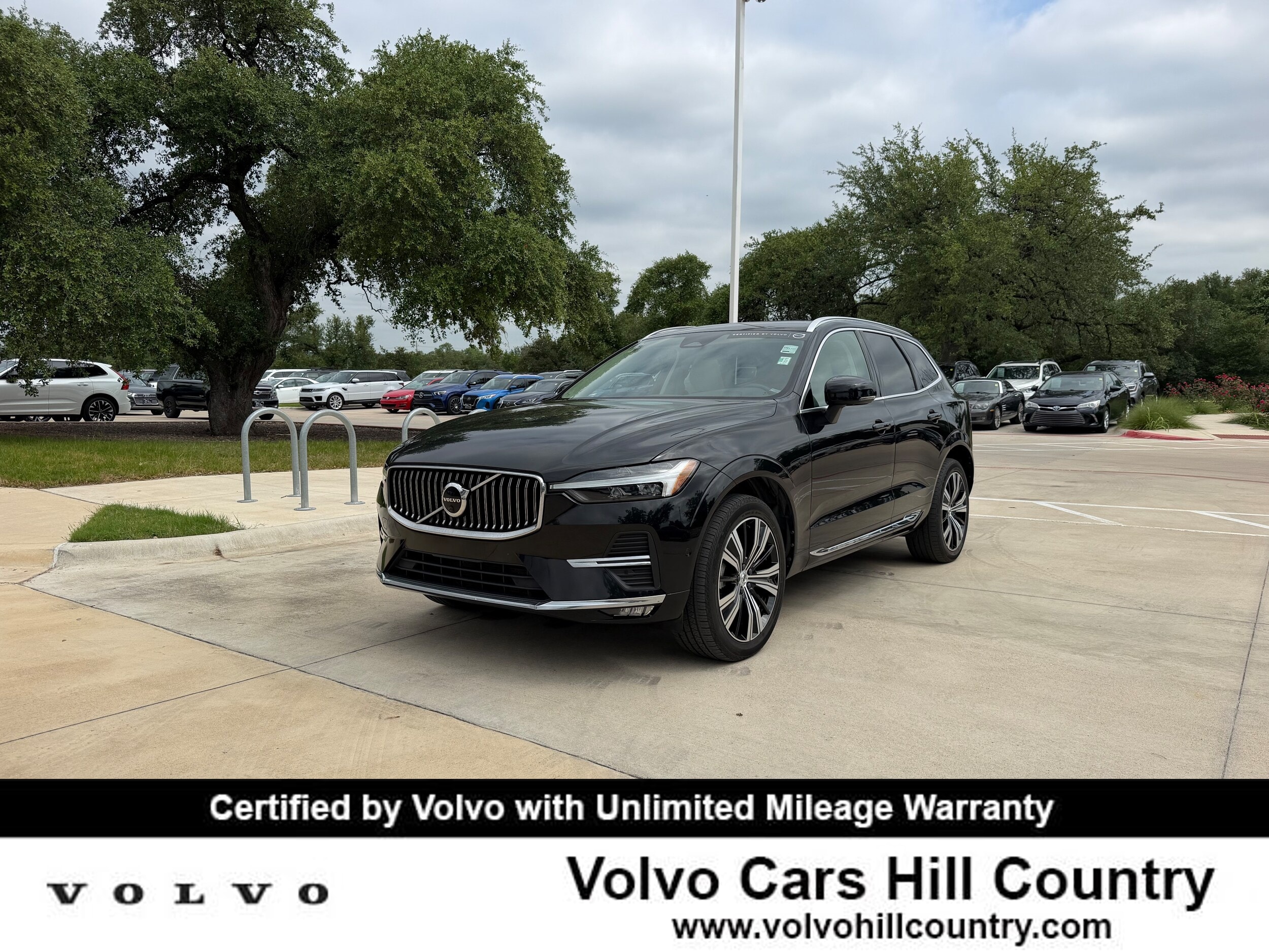 2023 Volvo XC60 B5 Plus Bright Theme FWD's photo