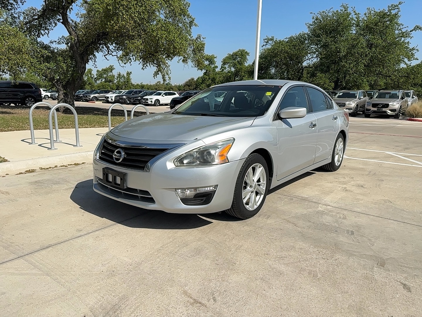 Used 2013 Nissan Altima Sedan SV with VIN 1N4AL3AP0DN400258 for sale in Austin, TX