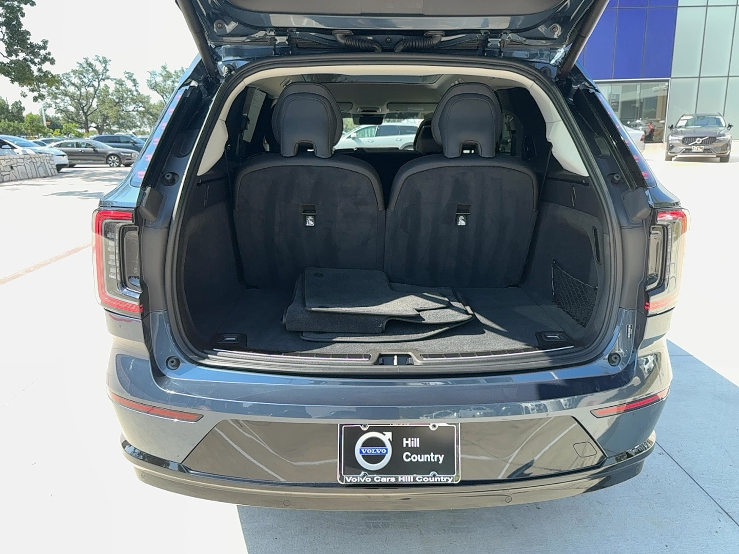 2025 Volvo EX90 Ultra - Photo 27
