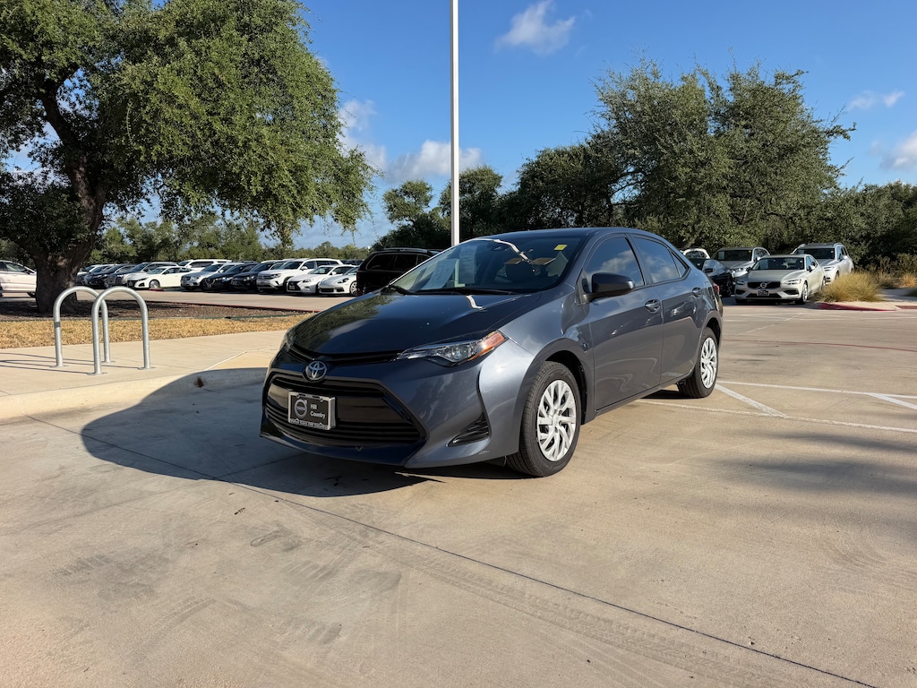 Used 2019 Toyota Corolla LE Sedan