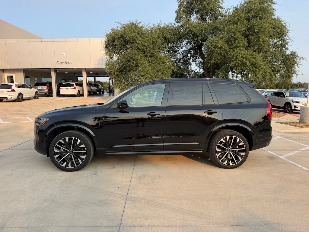 Certified 2026 Volvo XC90 B6 Ultra Dark Theme 7-Seater SUV