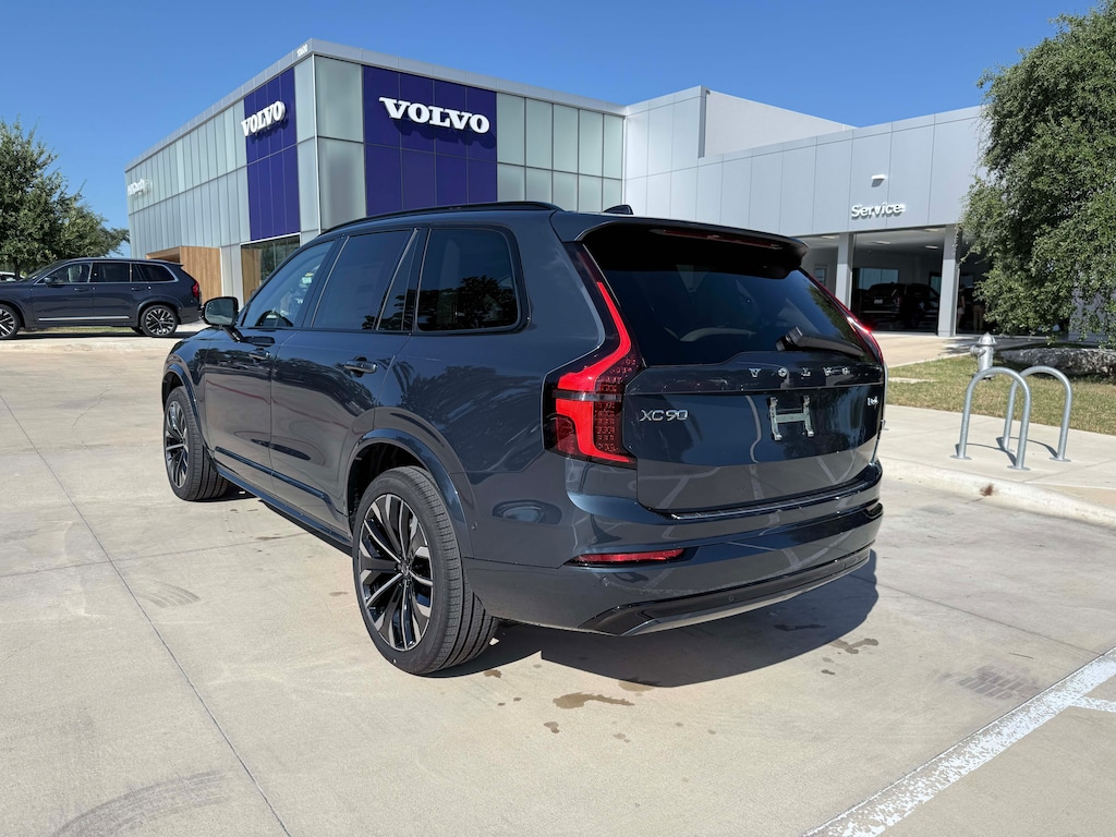 New 2026 Volvo XC90 B6 Ultra Dark Theme 7-Seater SUV