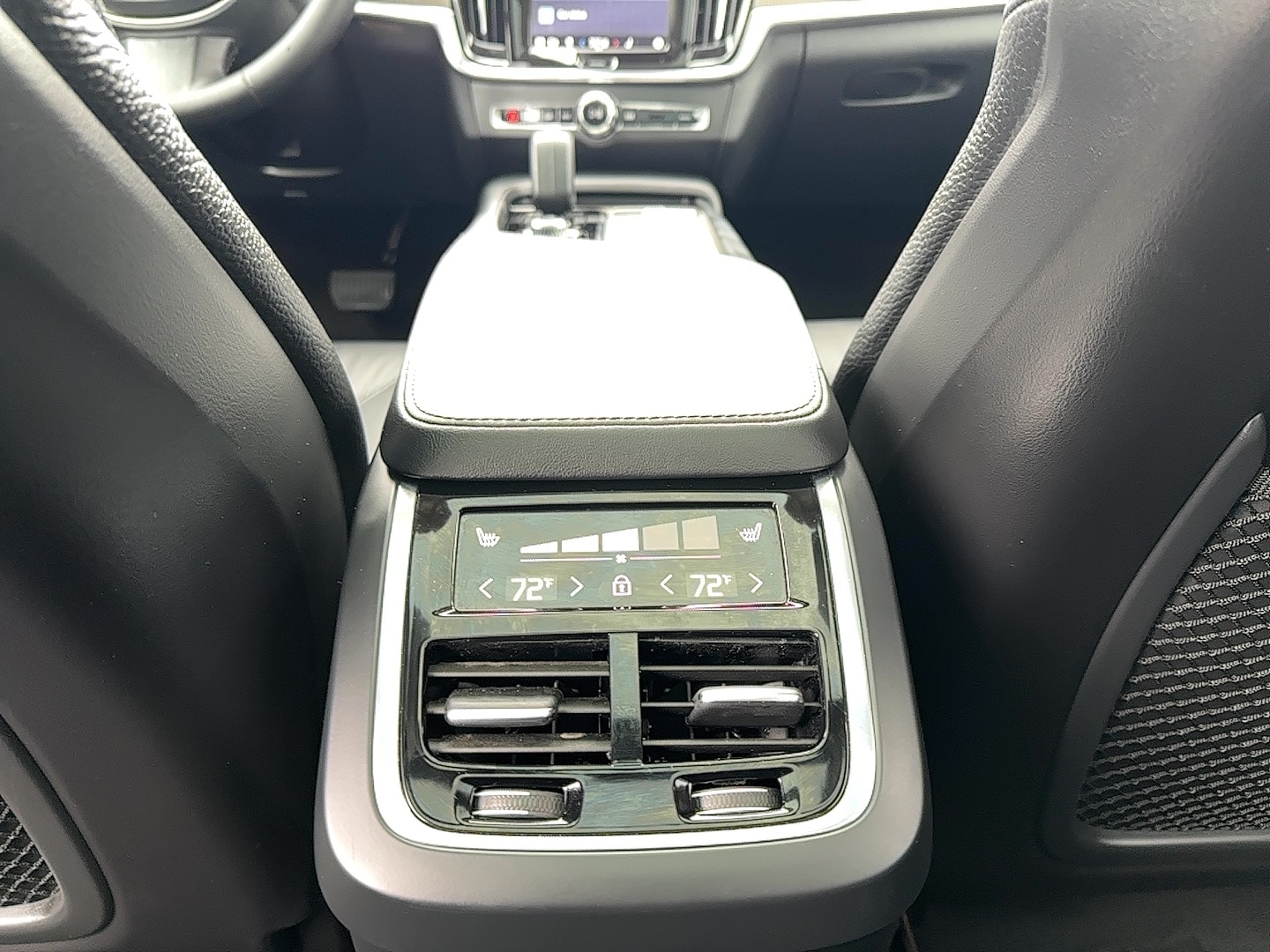 2023 Volvo V90 Cross Country Plus - Photo 17