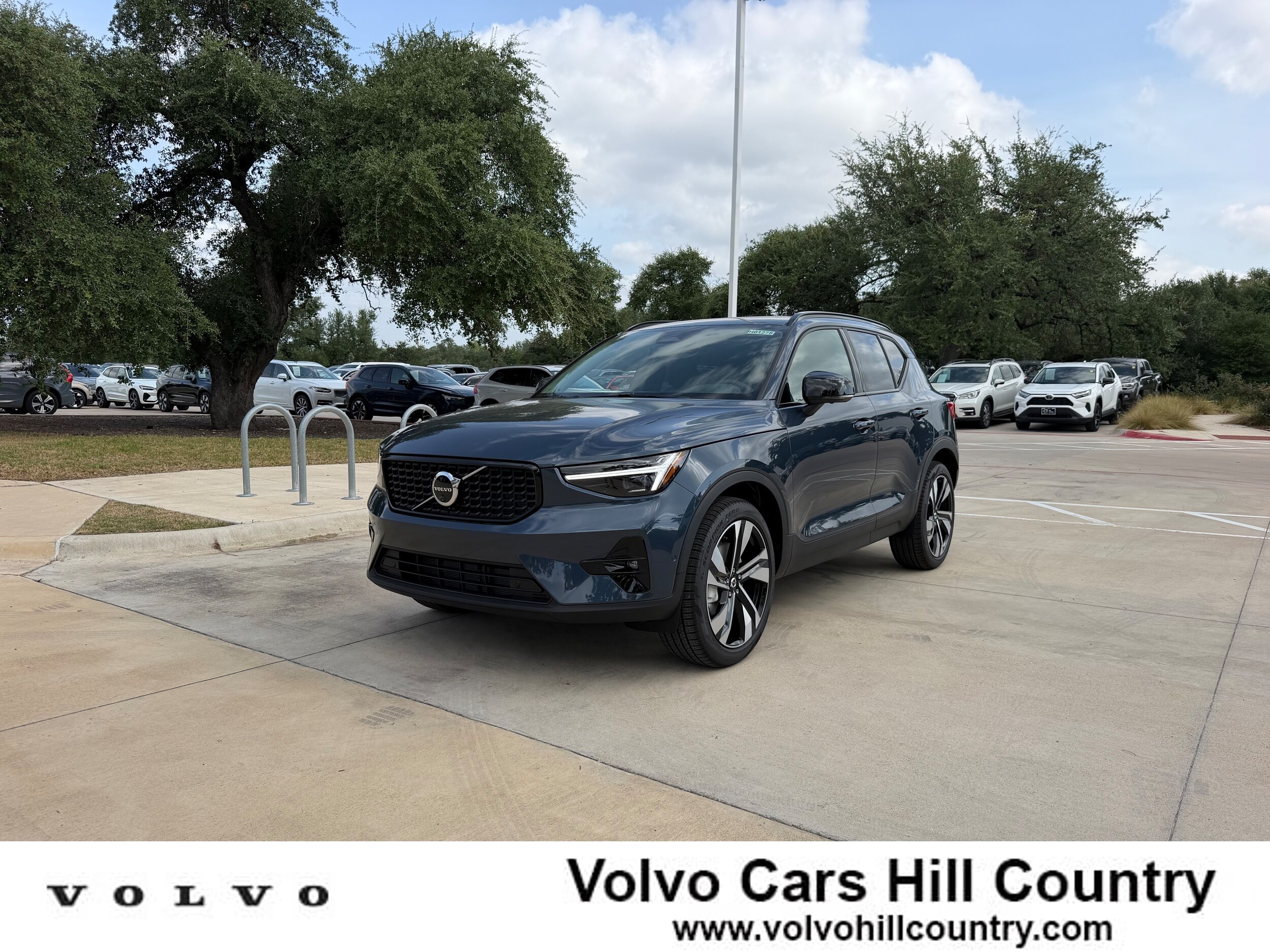 New 2026 Volvo XC40 B5 Plus