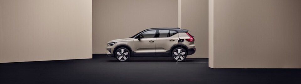 Volvo EX40