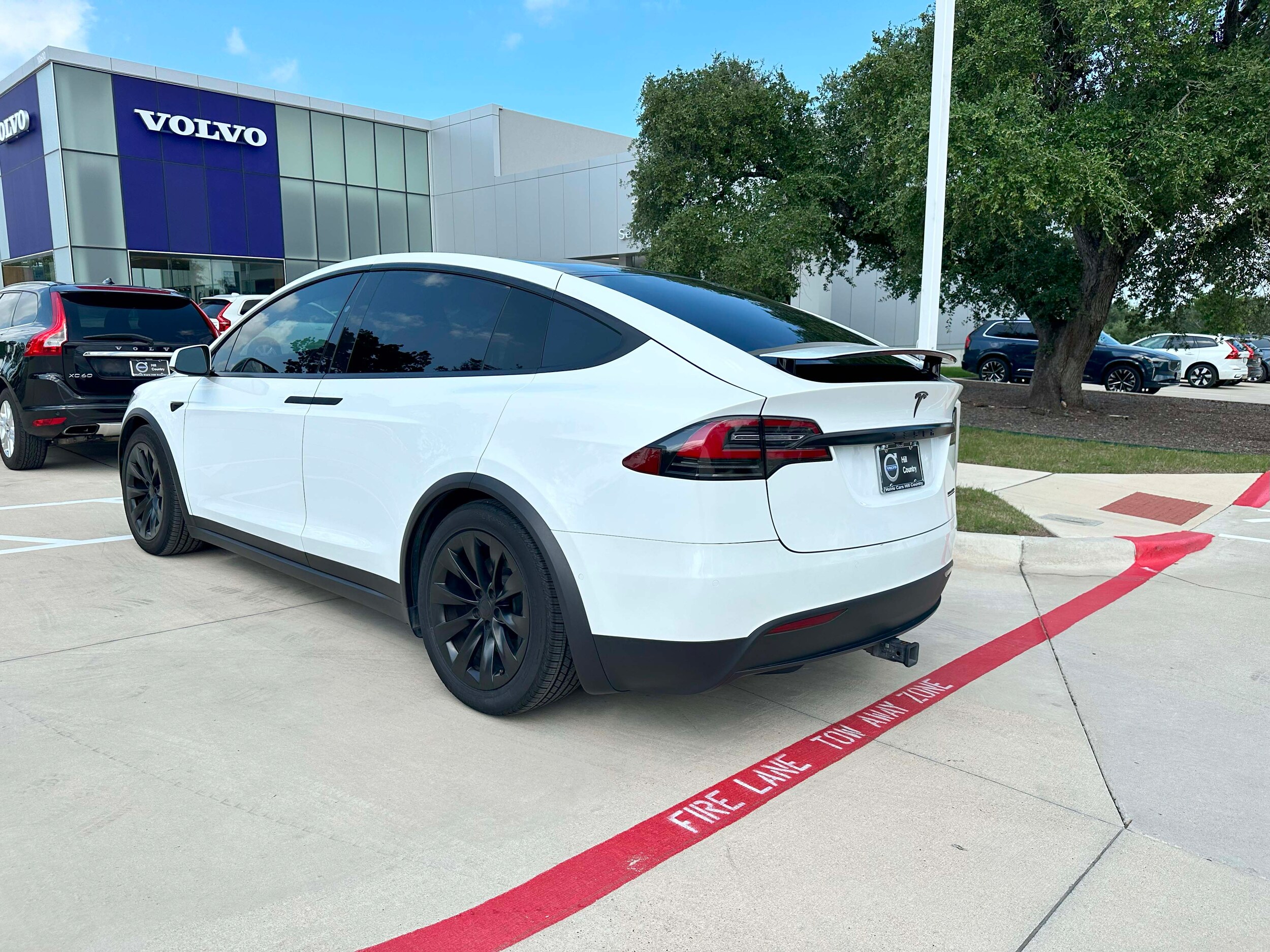 2021 Tesla Model X Long Range photo 3