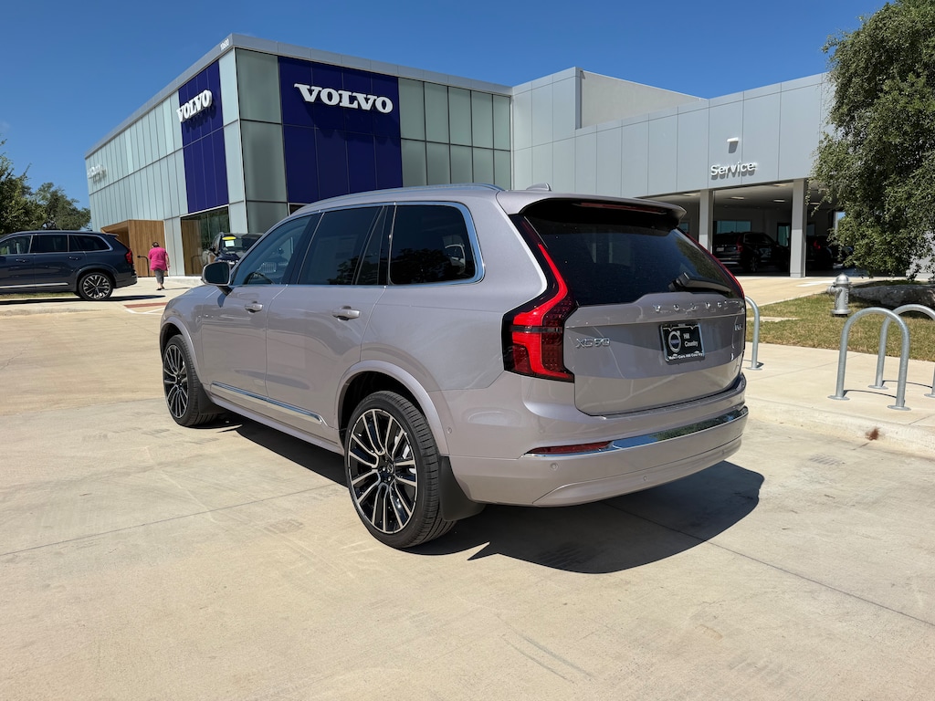 New 2026 Volvo XC90 B6 Plus 7-Seater SUV