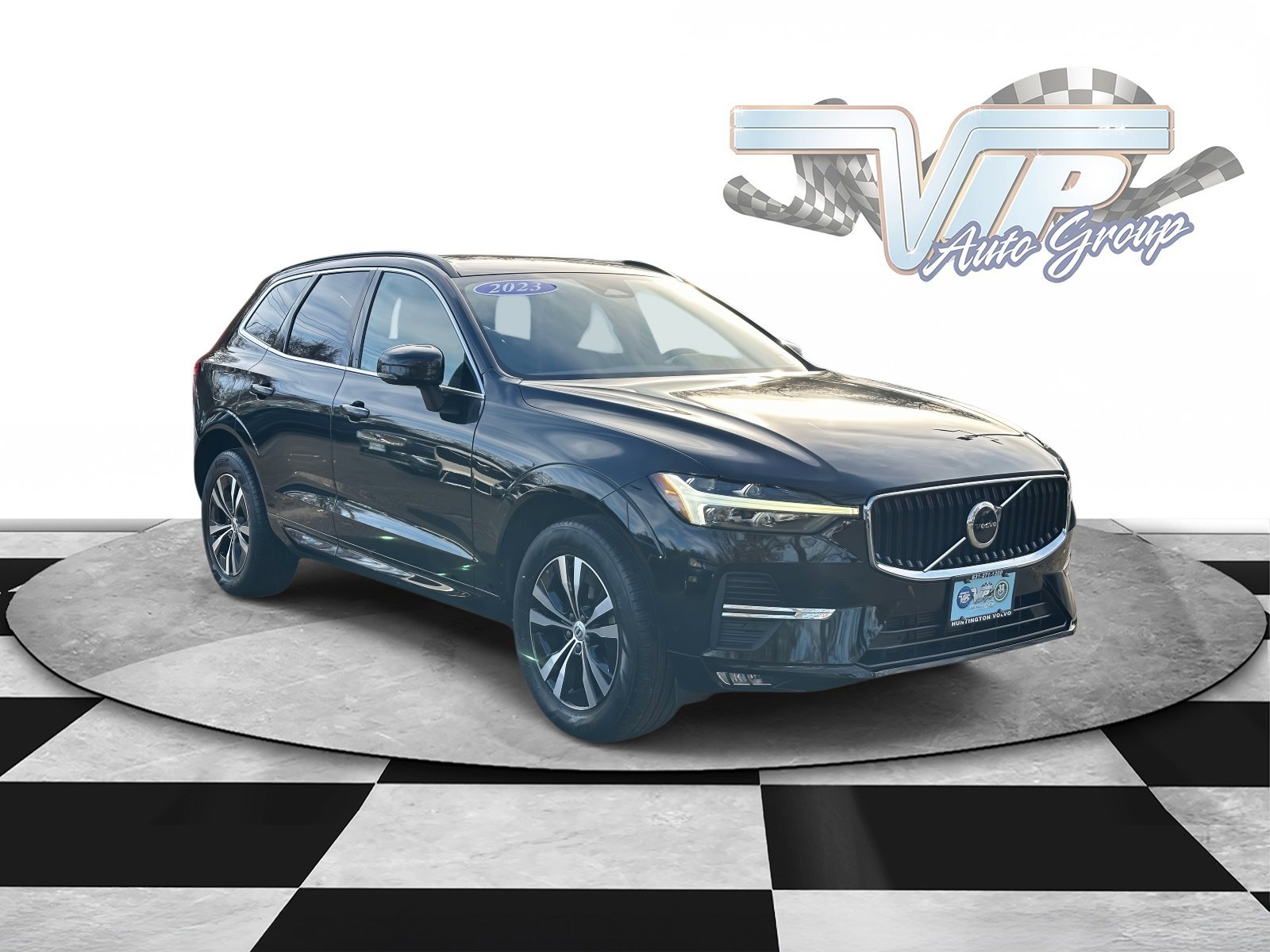2023 Volvo XC60 Core's photo