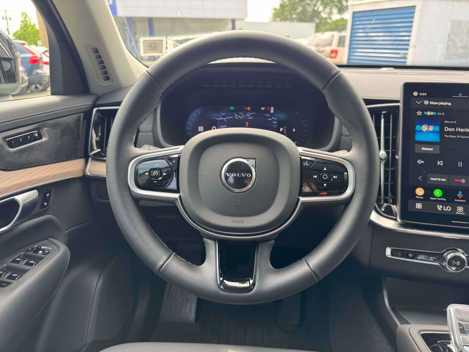 2026 Volvo XC90 Plus - Photo 21
