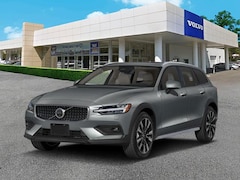 2026 Volvo V60 Cross Country B5 Ultra AWD Wagon