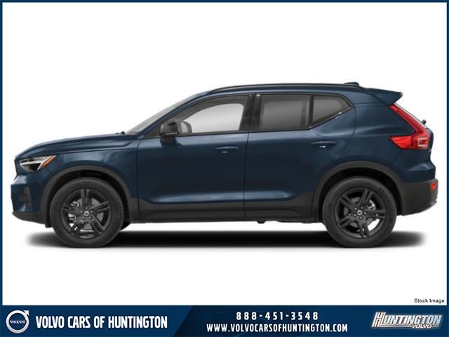 2026 Volvo XC40 3