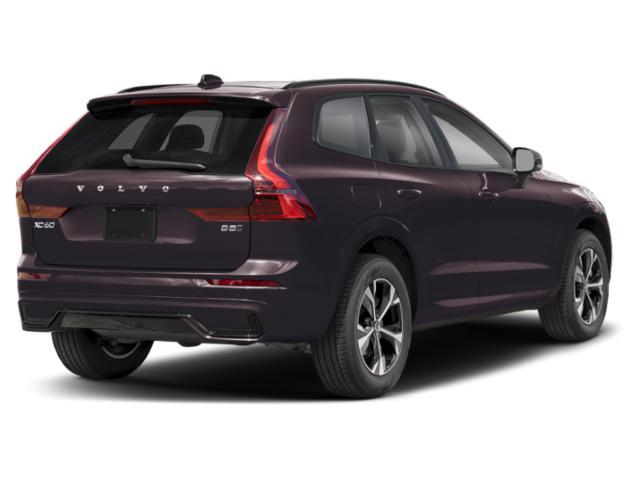 2026 Volvo XC60 B5 Plus photo 2