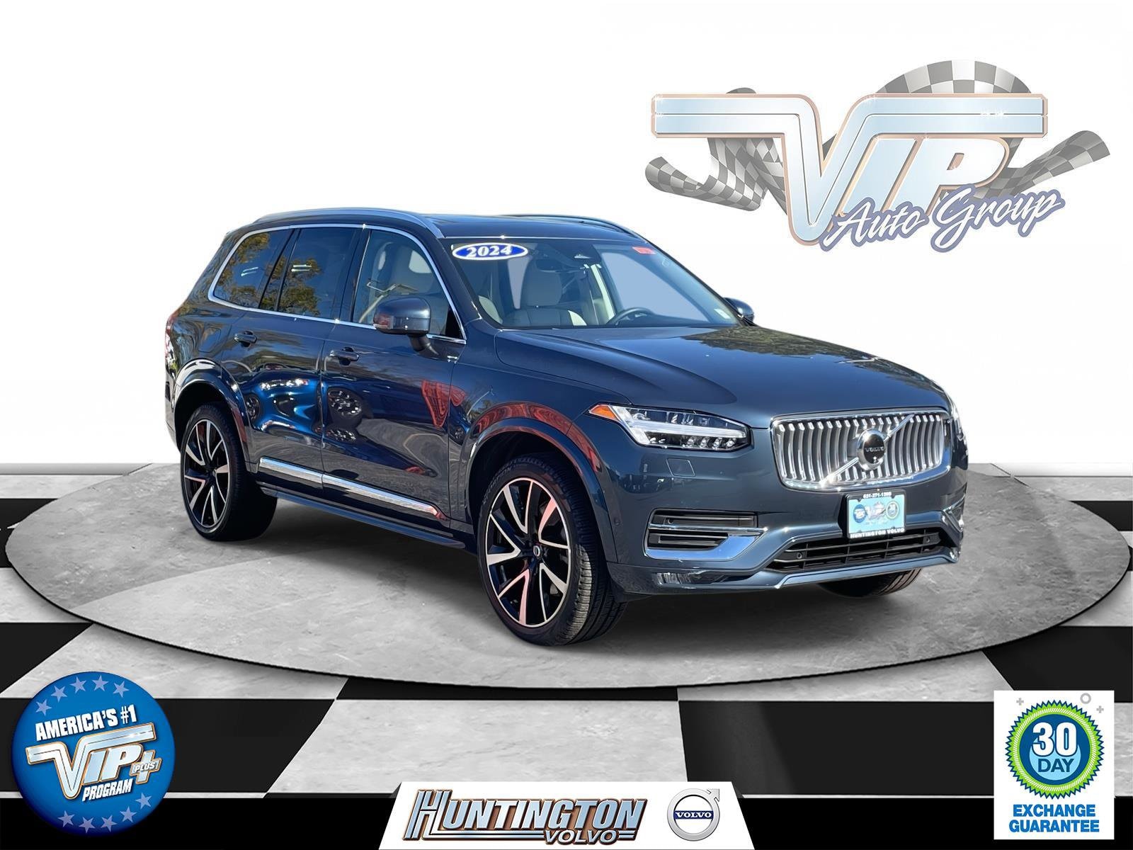 2024 Volvo XC90 Plus's photo