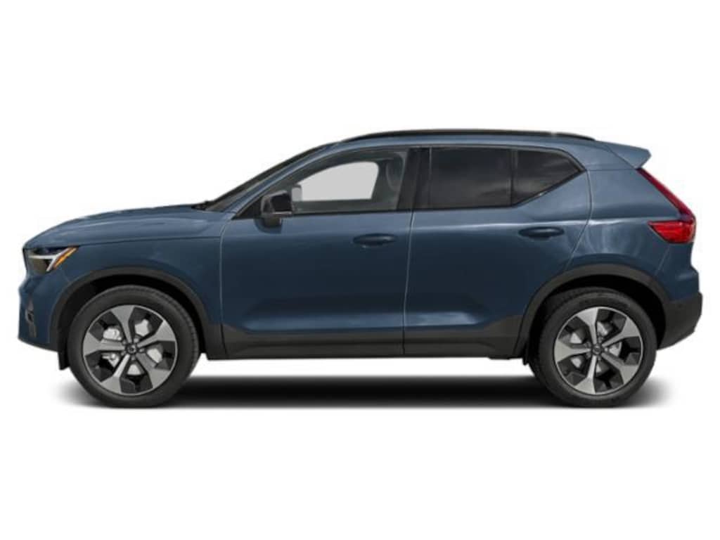 New 2026 Volvo XC40 B5 Plus SUV