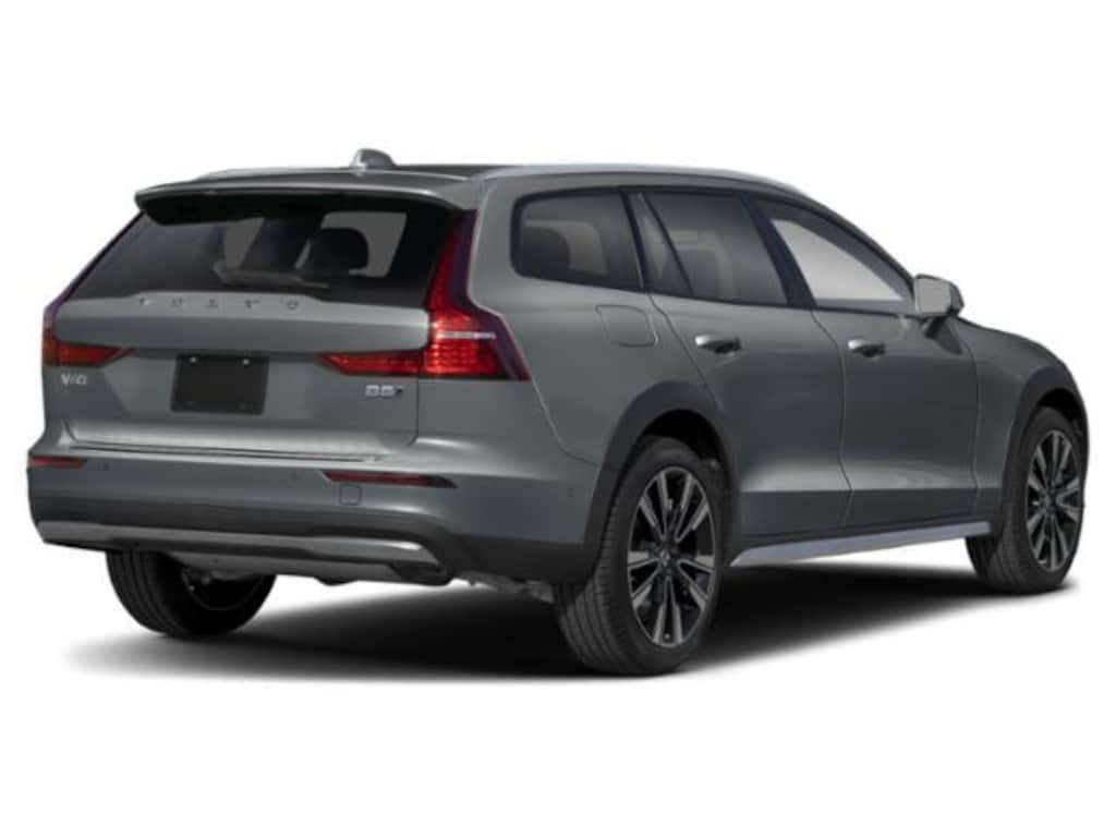 New 2026 Volvo V60 Cross Country B5 Ultra Wagon