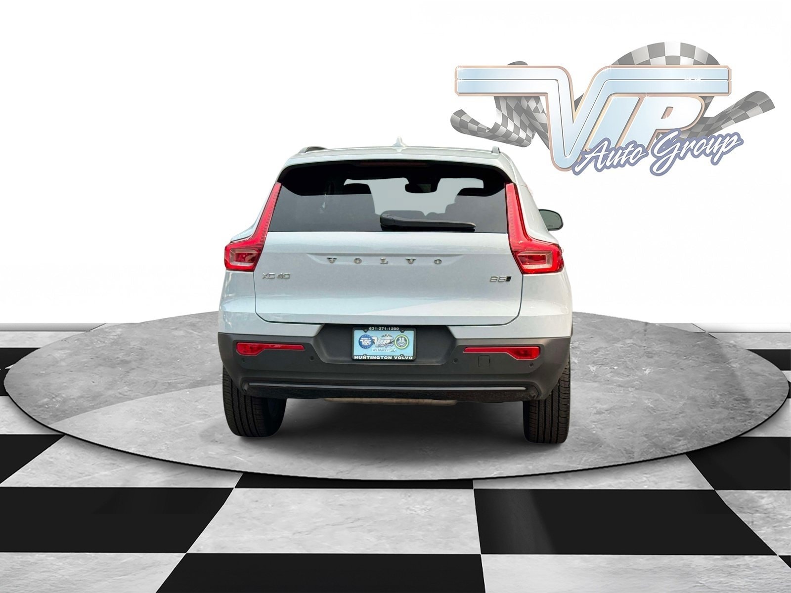 2026 Volvo XC40 Plus - Photo 6