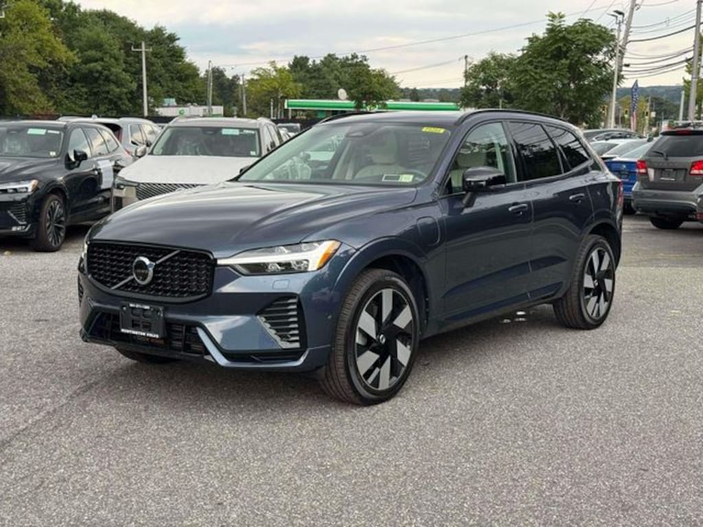 Certified 2024 Volvo XC60 Recharge Plug-In Hybrid T8 Plus Dark Theme SUV