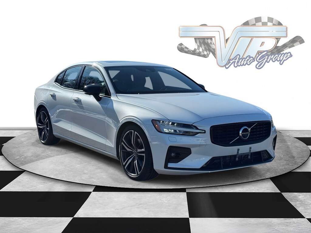 Used 2022 Volvo S60 B5 R-Design