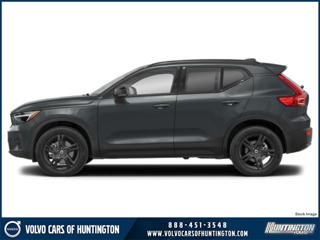 2026 Volvo XC40 3