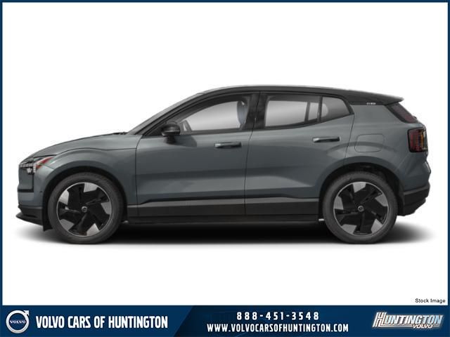 2026 Volvo EX30 3