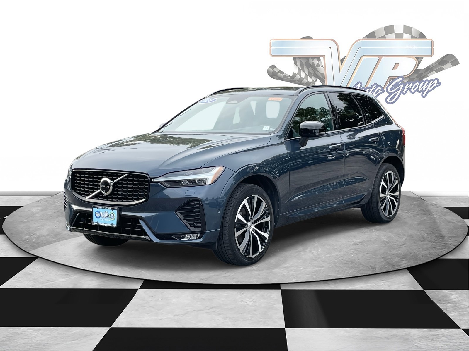 2024 Volvo XC60 B5 Plus photo 3