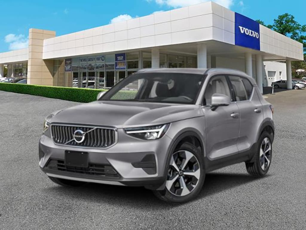 New 2026 Volvo XC40 B5 Plus SUV
