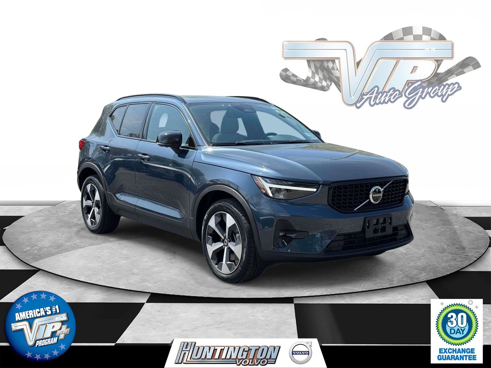 2026 Volvo XC40