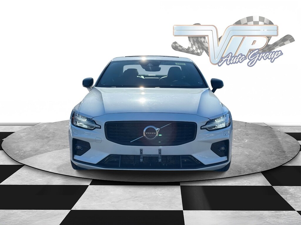 Used 2022 Volvo S60 B5 R-Design