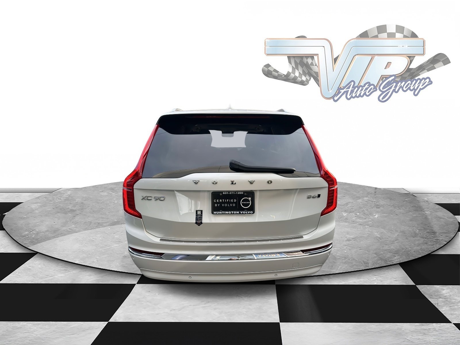 2024 Volvo XC90 AWD Core photo 3