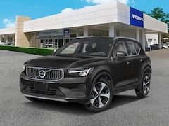 2026 Volvo XC40 B5 Plus SUV