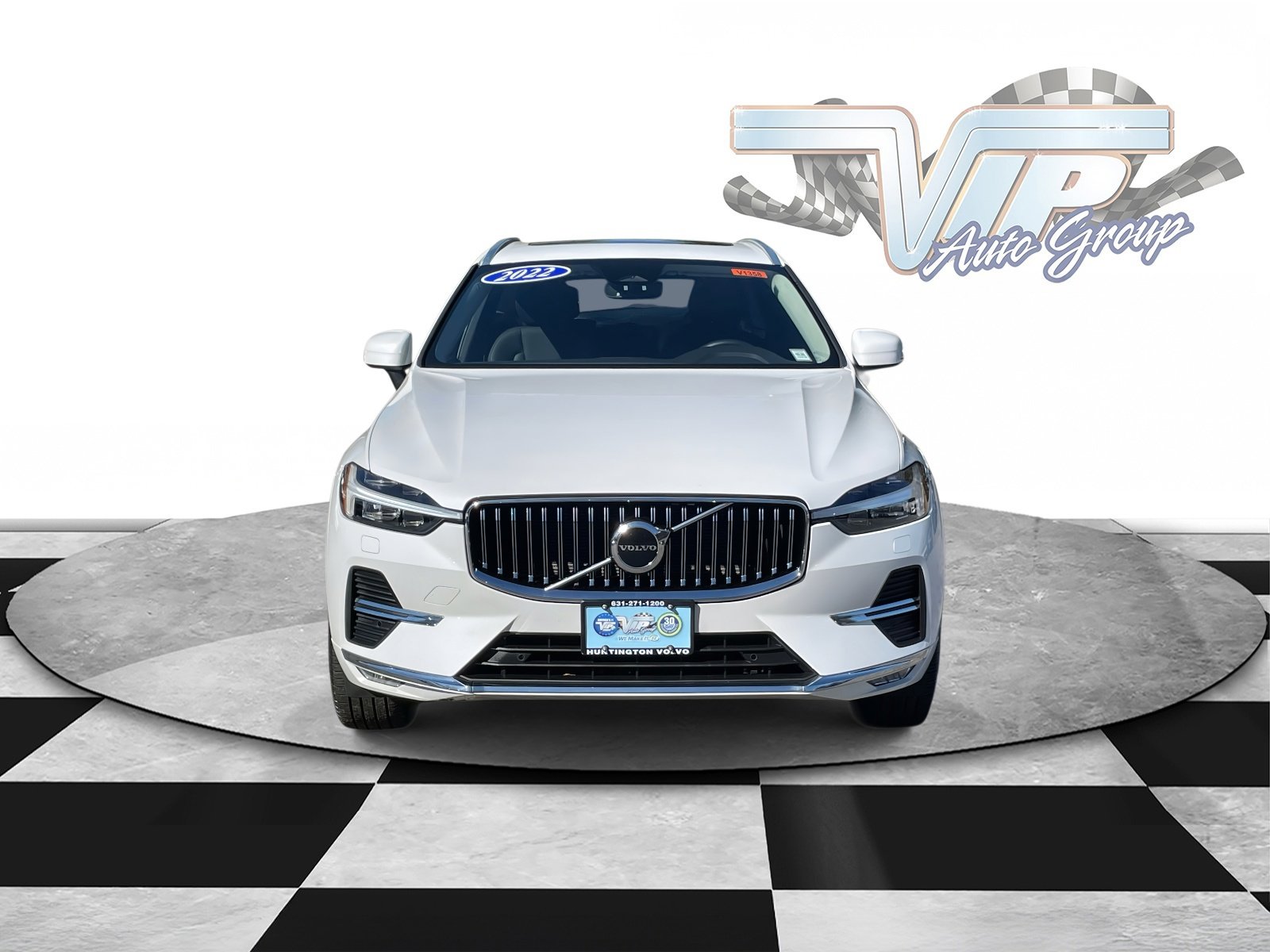 2022 Volvo XC60 Inscription B5 photo 2