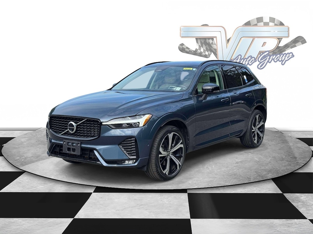 Used 2024 Volvo XC60 Ultimate Dark Theme B5 AWD Ultimate Dark Theme