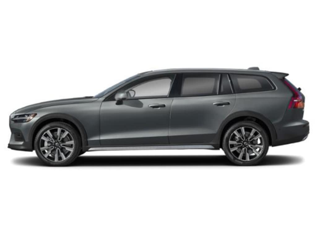 New 2026 Volvo V60 Cross Country B5 Ultra Wagon