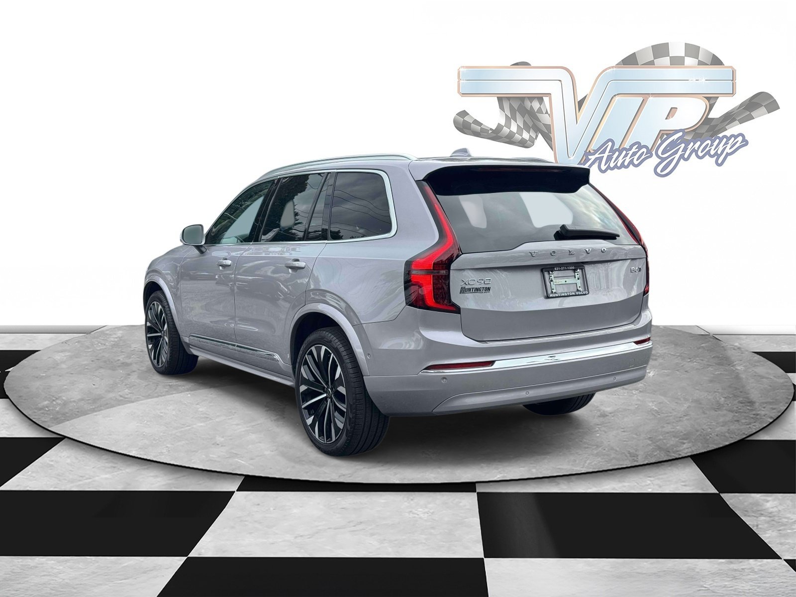 2026 Volvo XC90 Plus - Photo 6