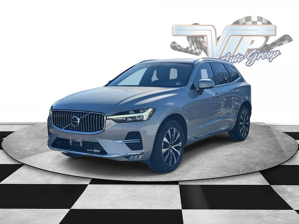 Used 2023 Volvo XC60 Plus Bright Theme B5 AWD Plus Bright Theme