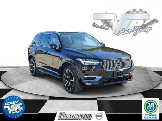 2024 Volvo XC90 B5 Plus SUV