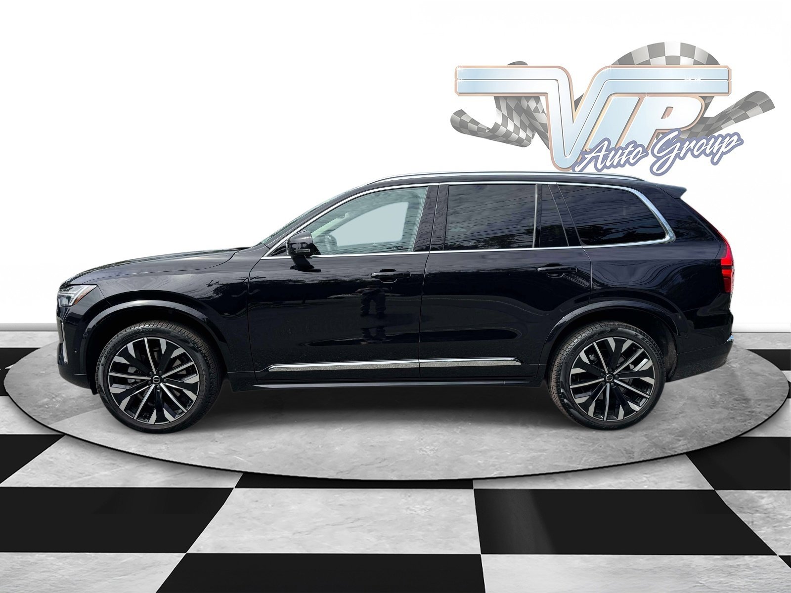 2026 Volvo XC90 Plus - Photo 5