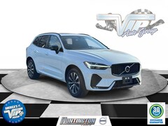 2024 Volvo XC60 Plus Dark Theme B5 AWD Plus Dark Theme