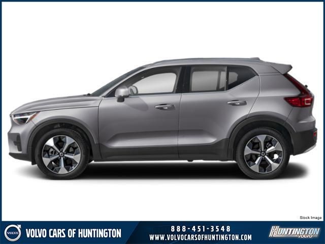 2026 Volvo XC40 3