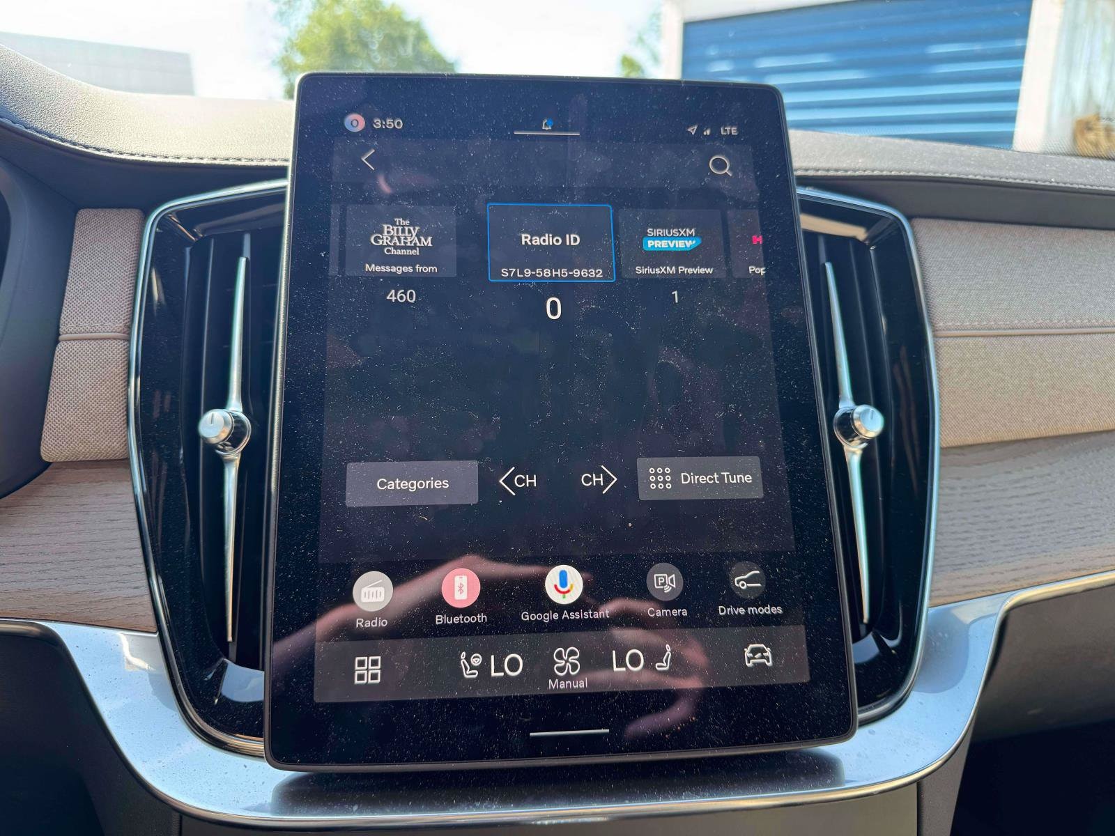 2026 Volvo XC90 Plus - Photo 28