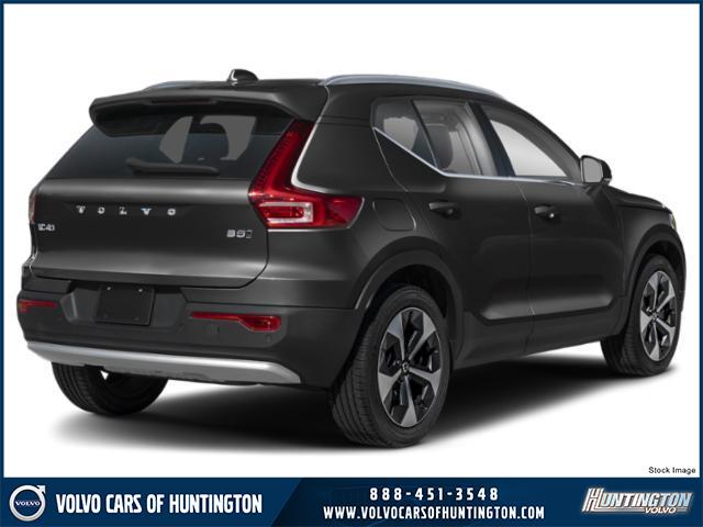 2025 Volvo XC40 Plus photo 2