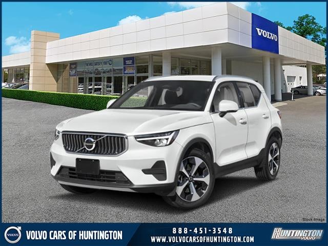 2025 Volvo XC40 Plus Bright Theme B5 AWD Plus Bright Theme for sale in Huntington, NY
